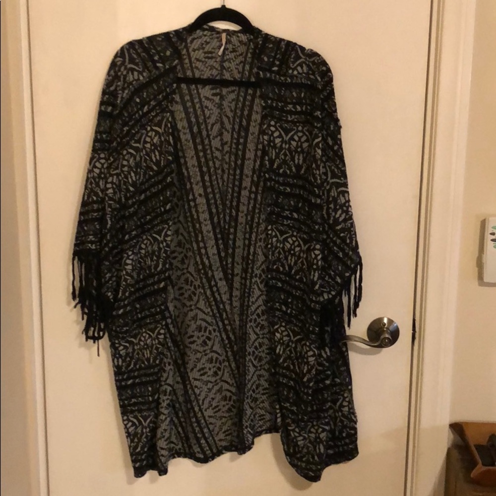 Free people Black and Grey Kimono